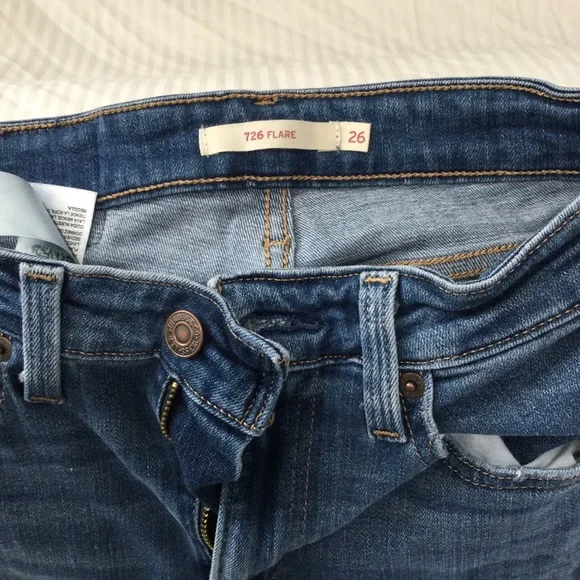 Levi's 726 Flare Jeans - Picture 8 of 8